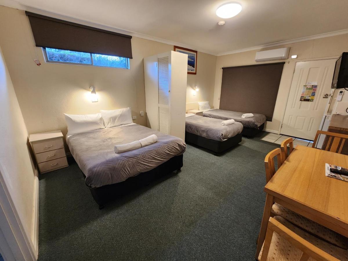 Hume Inn Motel Albury Cbd Exterior photo