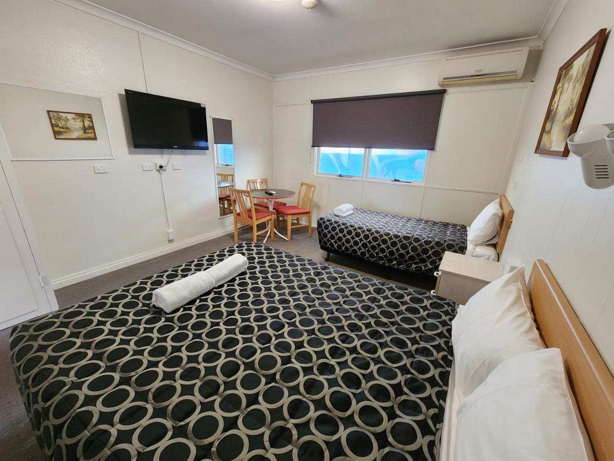 Hume Inn Motel Albury Cbd Exterior photo
